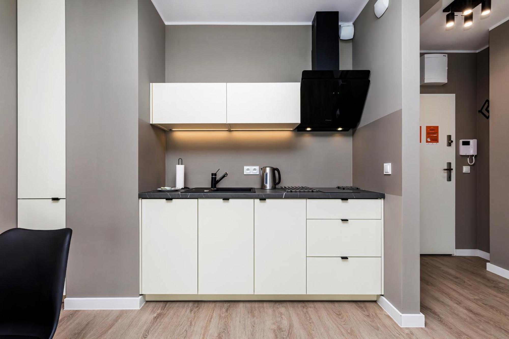 Modern City Center Apartments By Noclegi Renters Poznan Exterior photo