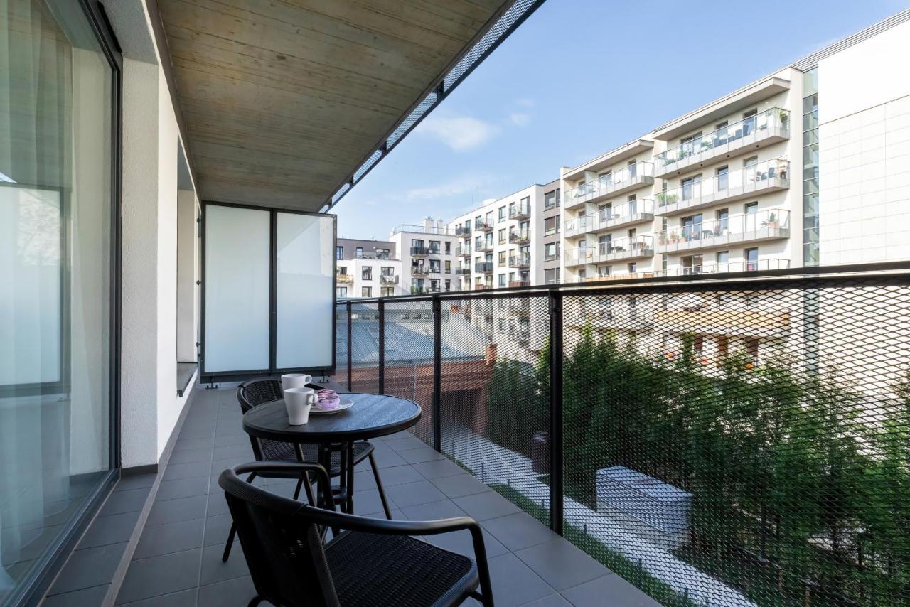 Modern City Center Apartments By Noclegi Renters Poznan Exterior photo