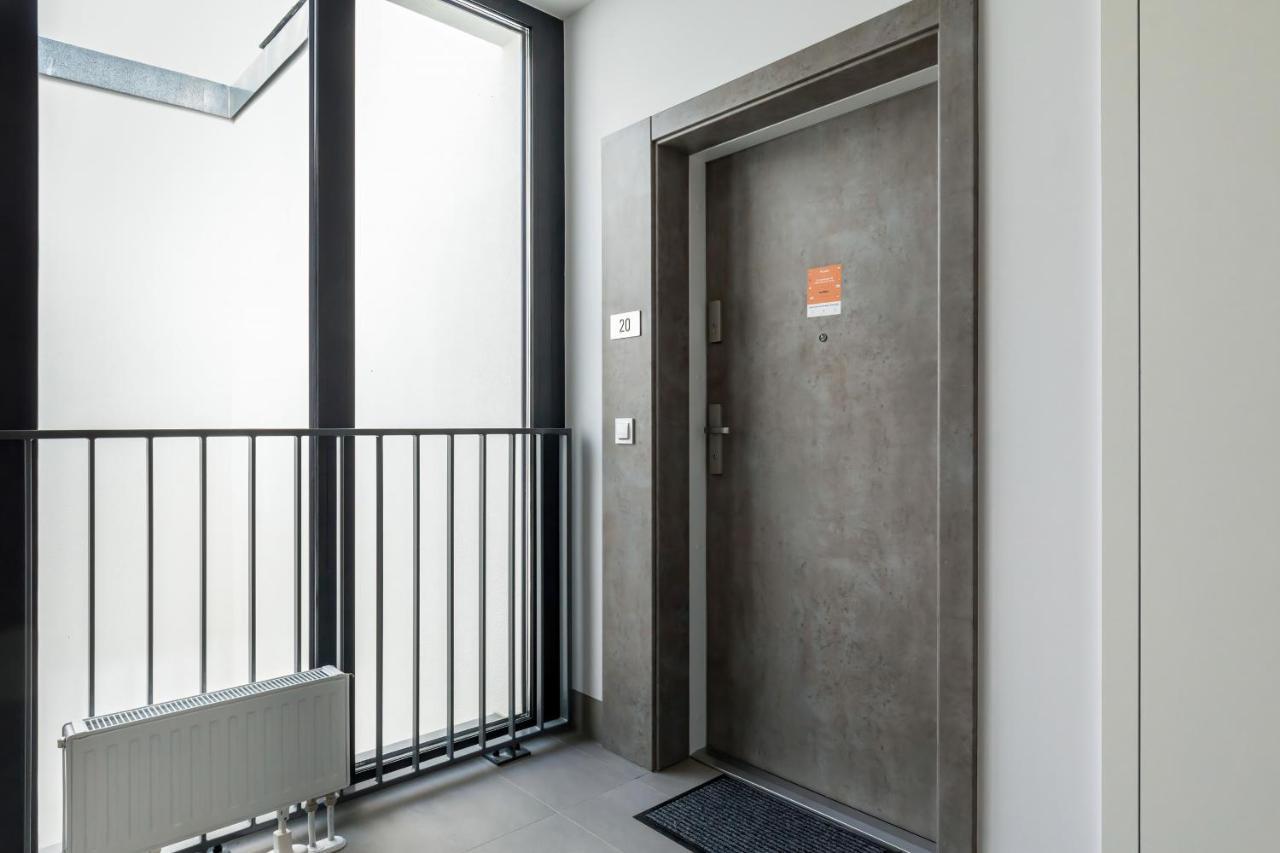 Modern City Center Apartments By Noclegi Renters Poznan Exterior photo