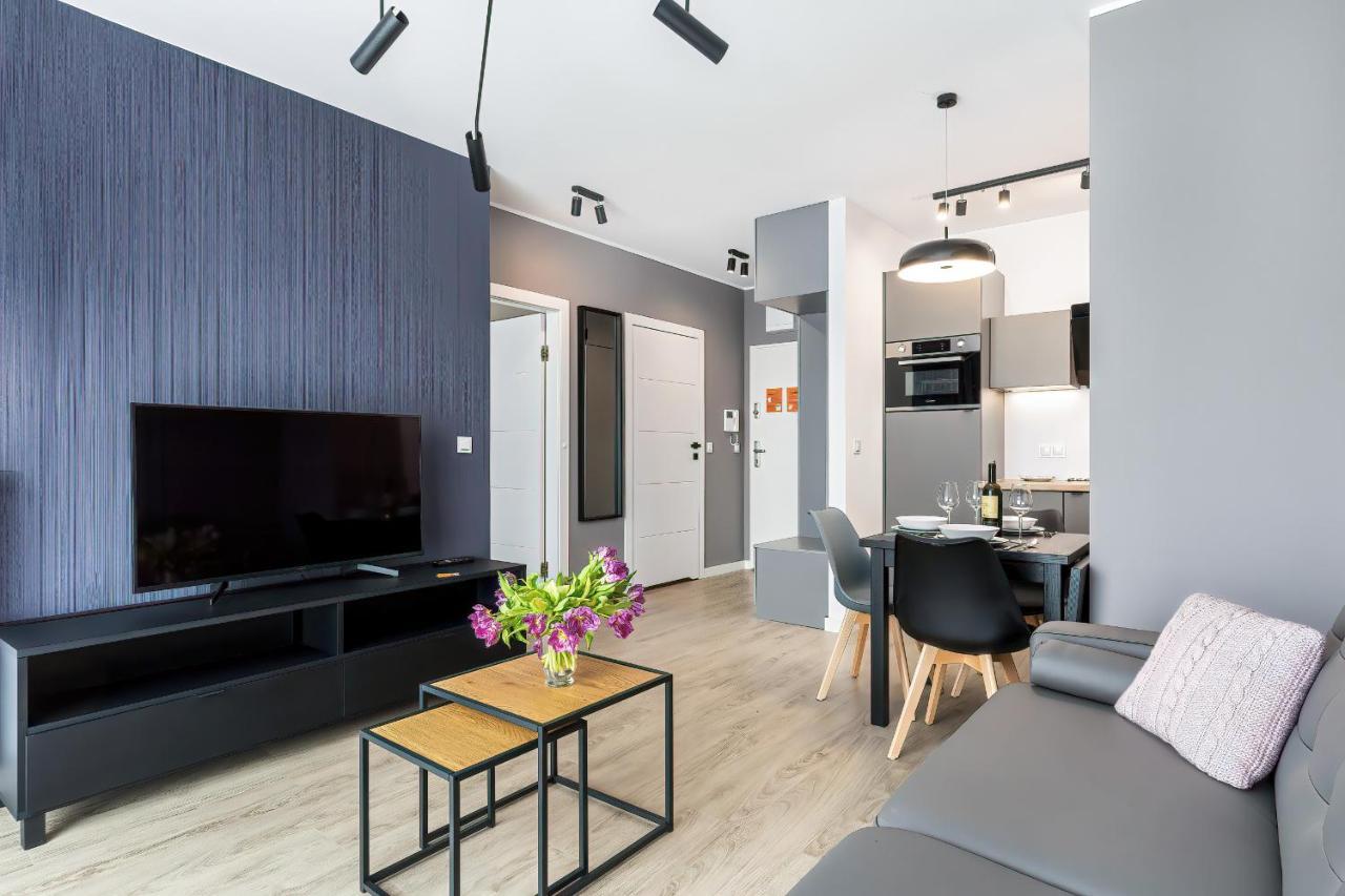 Modern City Center Apartments By Noclegi Renters Poznan Exterior photo